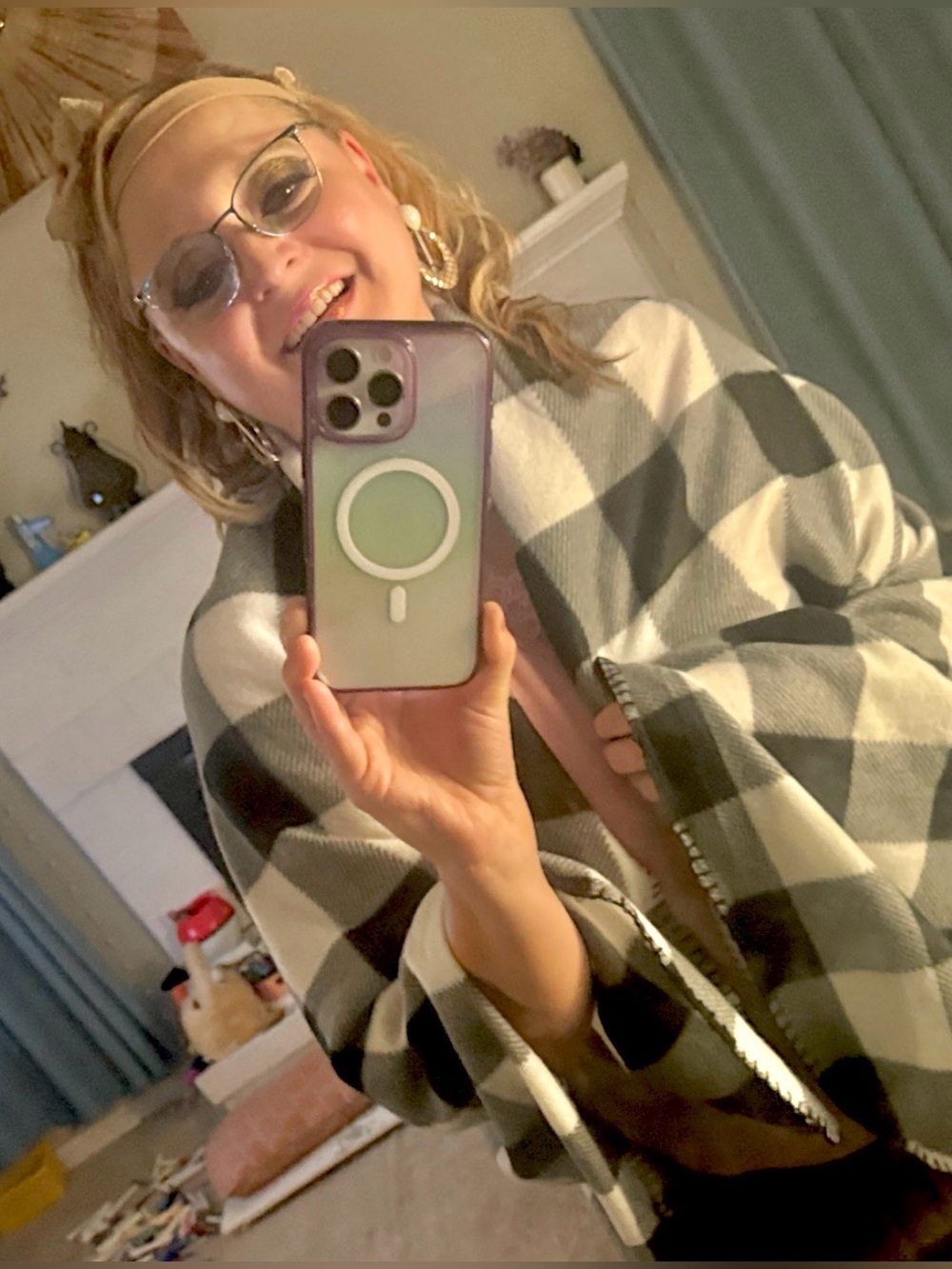 Super cozy plaid blanket/ black and white